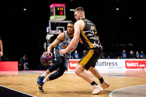 仅证明了她 仅证明了她